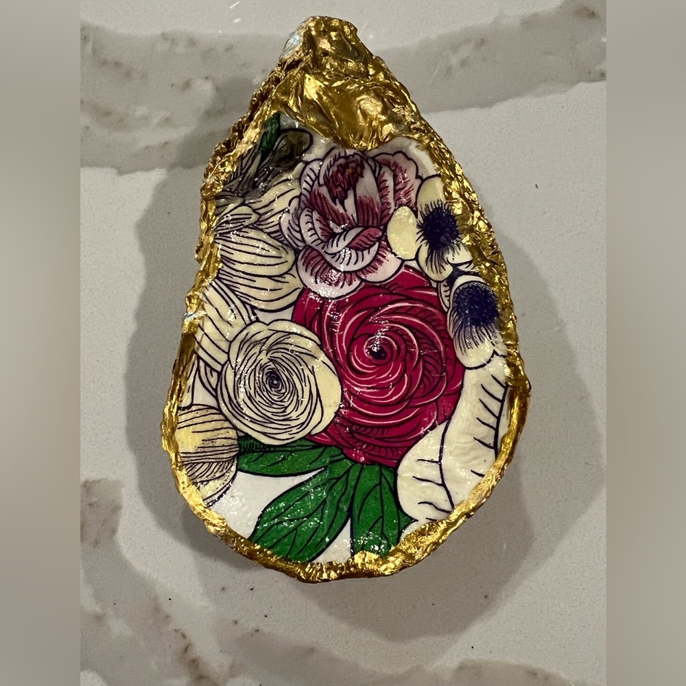Flowered decorative oyster shell
